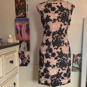 LAUREN RALPH LAUREN Elegant Black and Pink Floral Dress